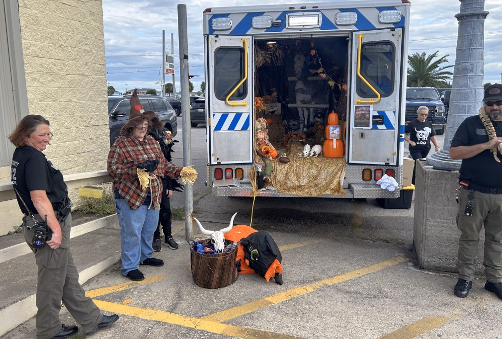 GO10282  Crystal Beach GO's Sand Bucket, ESD Winners