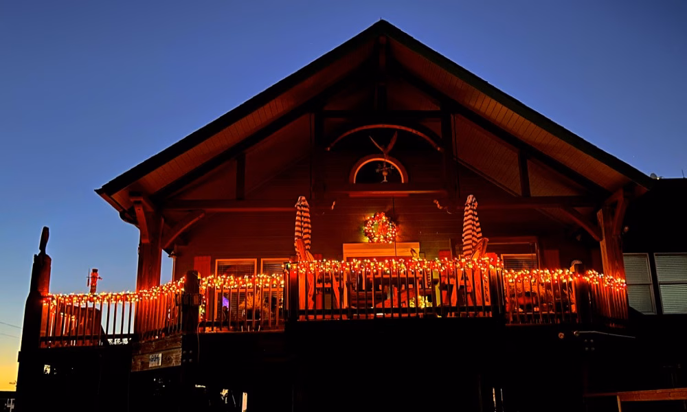 GO12093 Crystal Beach GO's Sand Bucket-house llights