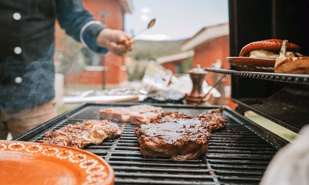 6 Layout Ideas That Improve Flow Across Residential Outdoor Areas