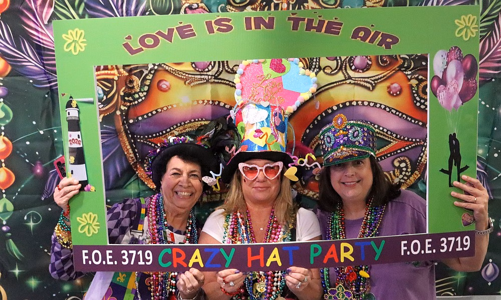 2026 Eagles Crazy Hat Party