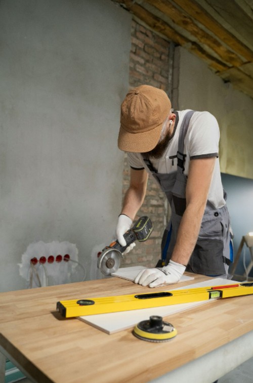 worker grinding material